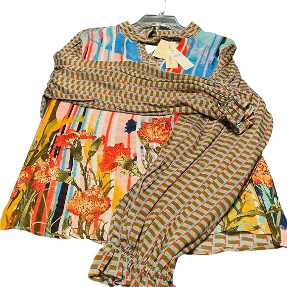 NWT Anthropologie blouse beautiful flower design on front checked back - Picture 7 of 8